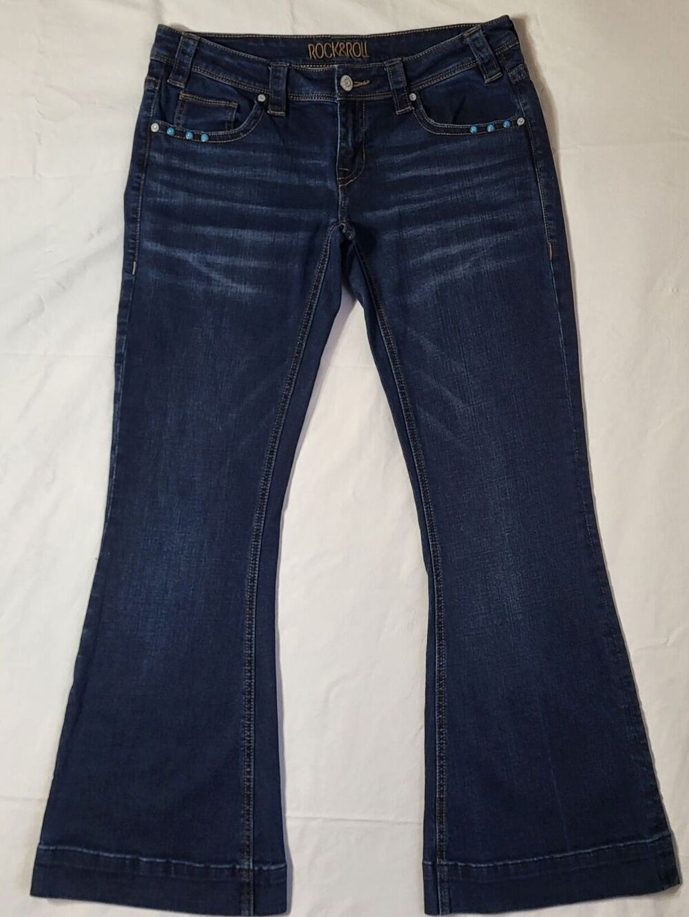 Rock & Roll Cowgirl Dark Denim Bootcut Jeans with Turquoise Stud Sz 30x32
